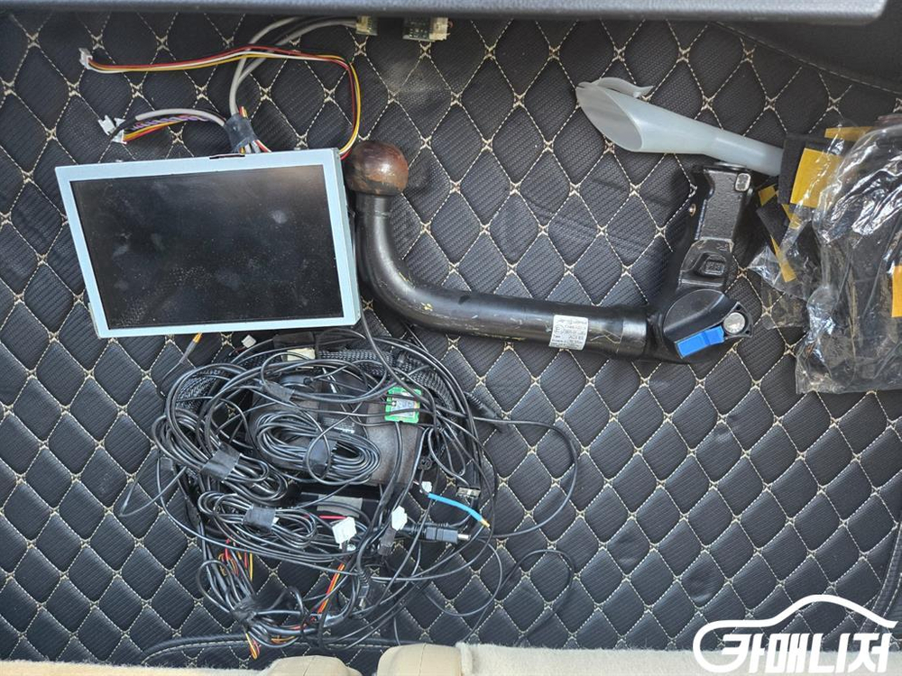 [포드]익스플로러 2.3 에코부스트 리미티드 4WD #3월급매--7