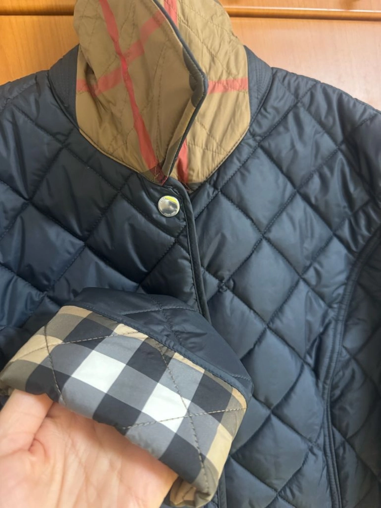 버버리 퀼팅자켓 네이비블랙(M) 이미지