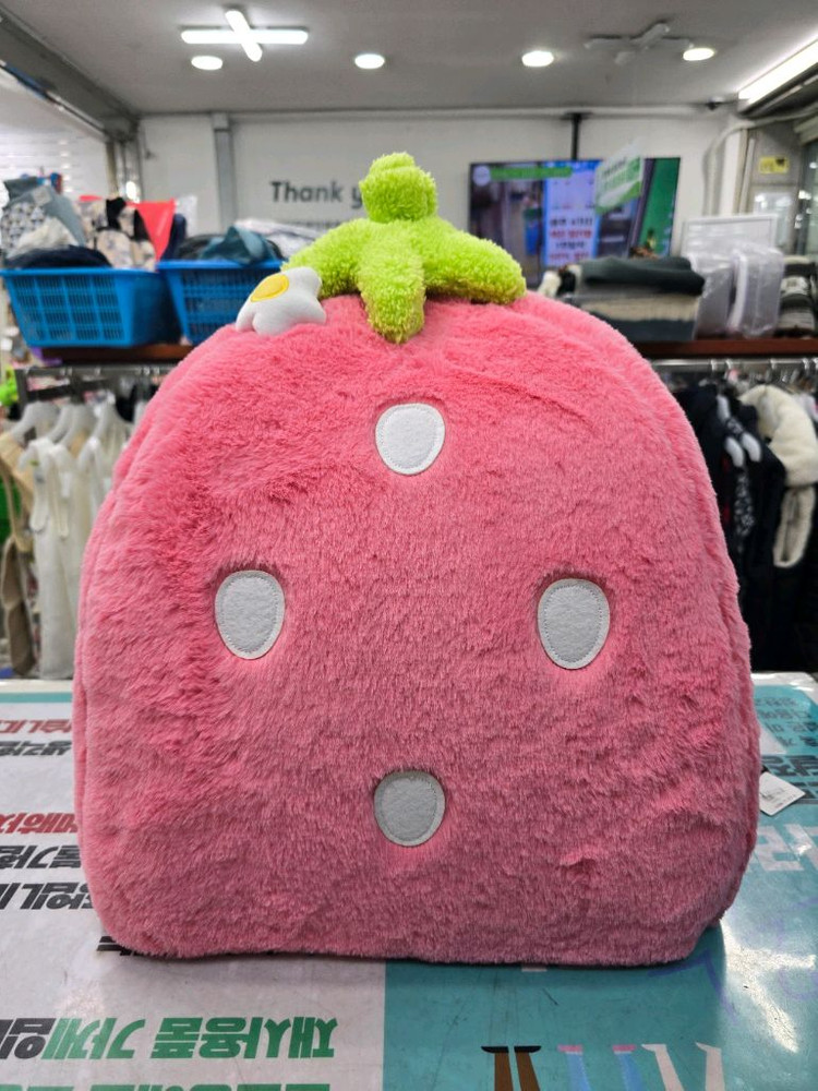 [새제품] 펫파라다이스 딸기 펫 하우스/ 소형 강아지집--4