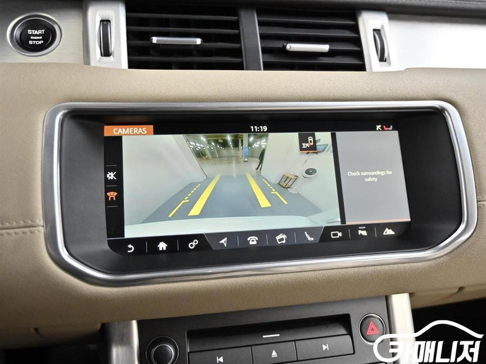 [랜드로버]레인지로버 이보크 2.0 TD4 SE (5인승) #3월급매--6