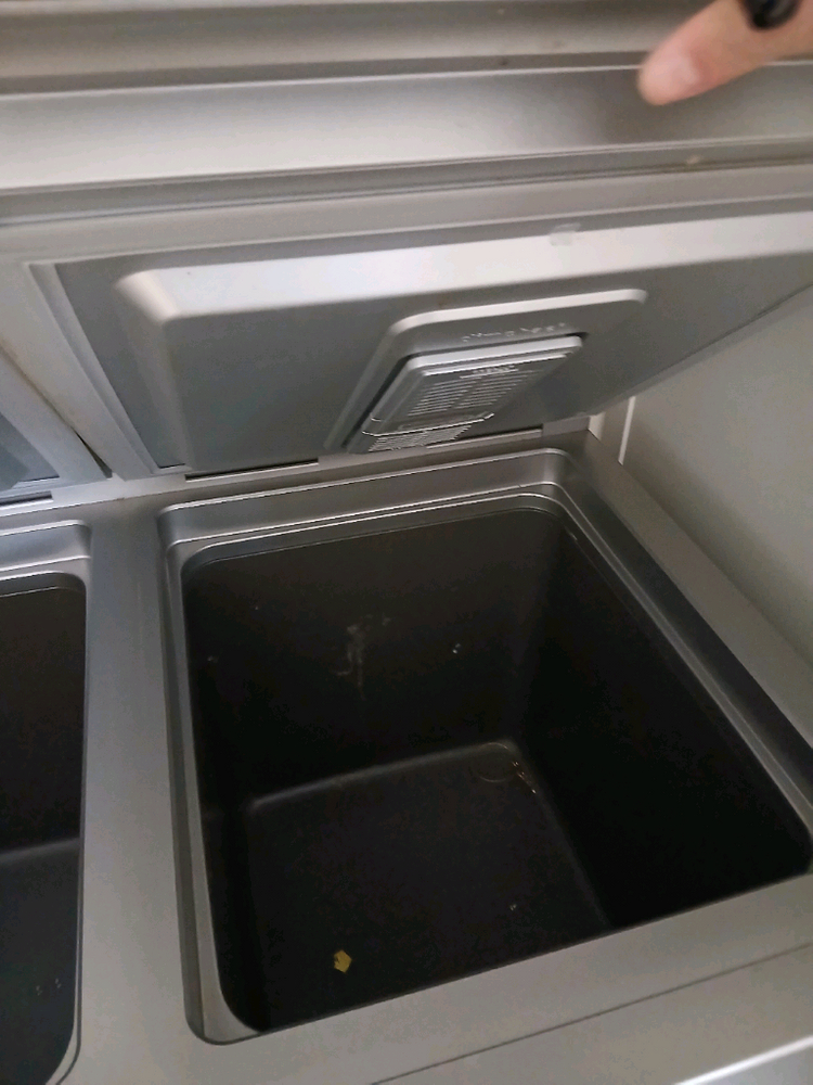 딤채 김치냉장고--3