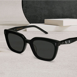 젠틀몬스터 tote-01 선글라스 (보증서포함)