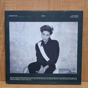 샤이니 종현 BASE 첫 번째 미니 앨범