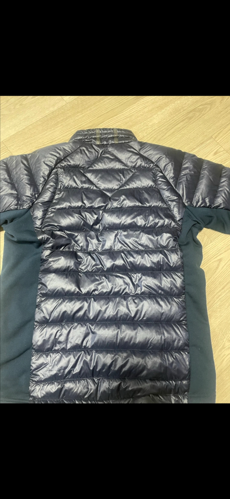 캐나다 구스 초경량 다운 자켓 M (95-100) 판매합니다--5