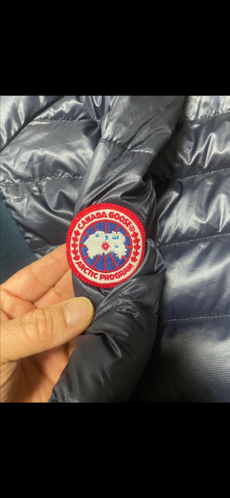 캐나다 구스 초경량 다운 자켓 M (95-100) 판매합니다--6