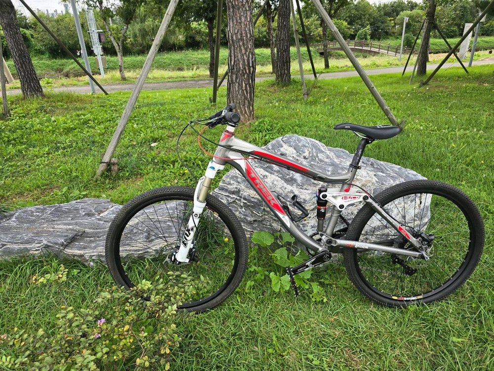 MTB 풀샥 트랙 자전거 이미지