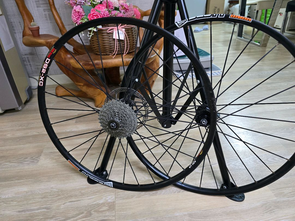 MTB 풀샥 트랙 자전거 이미지