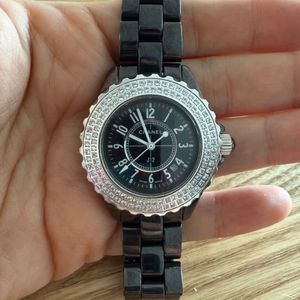 샤넬 j12 블랙세라믹 시계