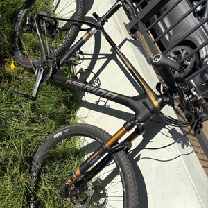 메리다 xtr 카본 MTB 사이즈 라지