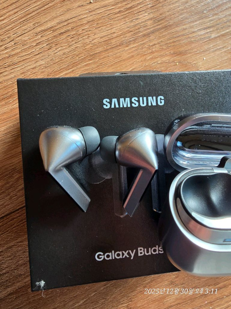 갤럭시버즈3프로 이미지