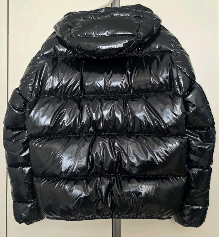 에르노(HERNO)글로스 보머 구스다운 패딩 블랙 (105)자켓 이미지