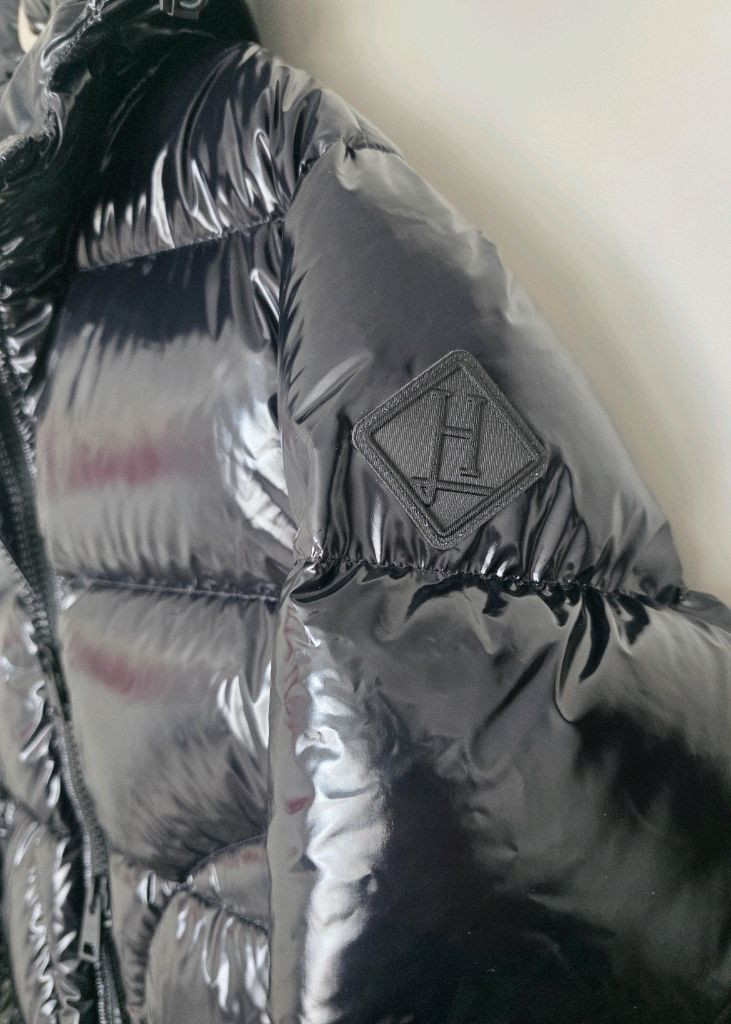 에르노(HERNO)글로스 보머 구스다운 패딩 블랙 (105)자켓 이미지