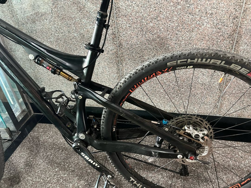 스페셜라이즈드 에스웍 풀서스펜션 MTB 자전거--5