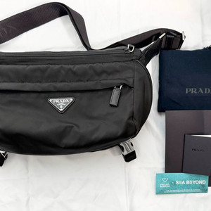 프라다 리나일론 및 사피아노 가죽 숄더백 바이커백 미디움