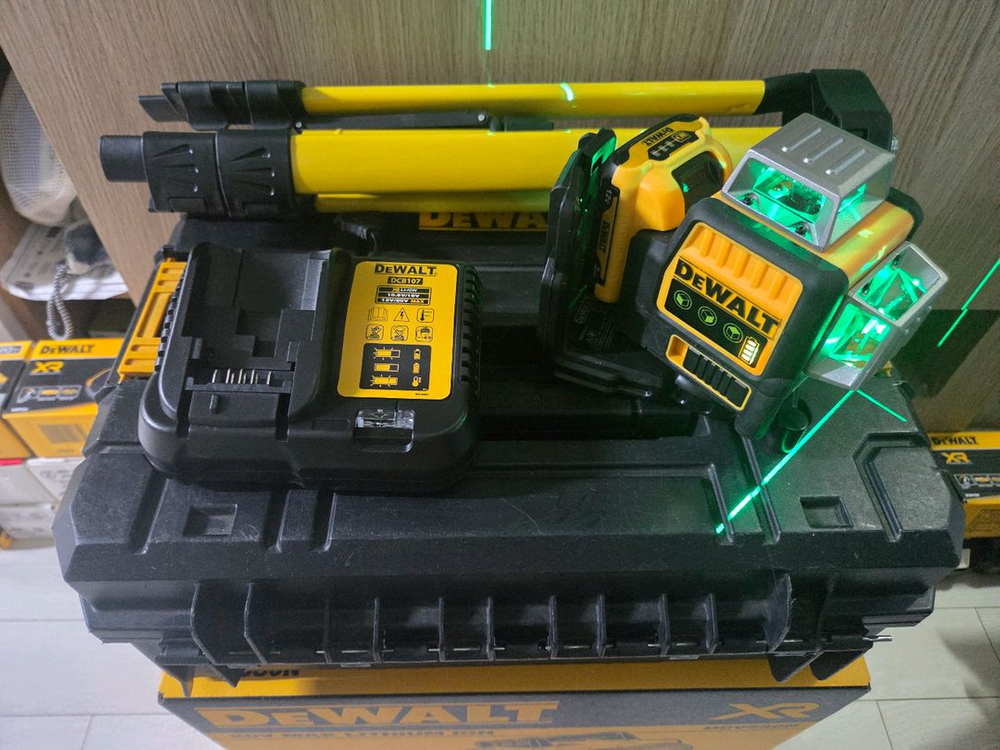 gll3-80 보쉬 GLL 100-33 CG/ 디월트 그린 레이저 089 lg /신콘 디지털 거리측정기 SD-60 이미지