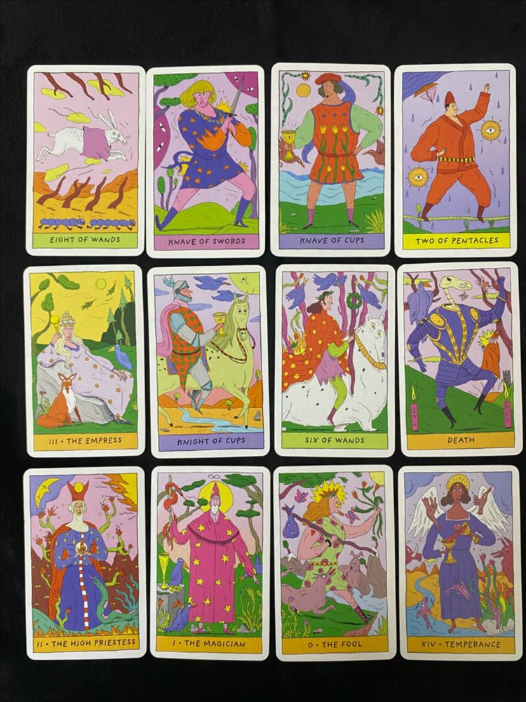 기발한 마녀 타로카드 케이스(Whimsical Witch Tarot in a Tin) 이미지