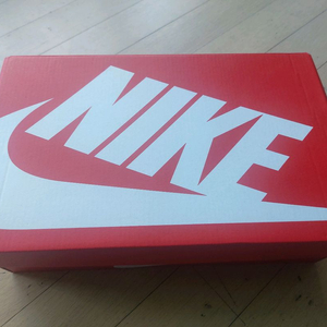 나이키 덩크 로우 레트로 흰회 270mm 새상품