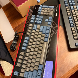 Realforce R2 키보드 이미지