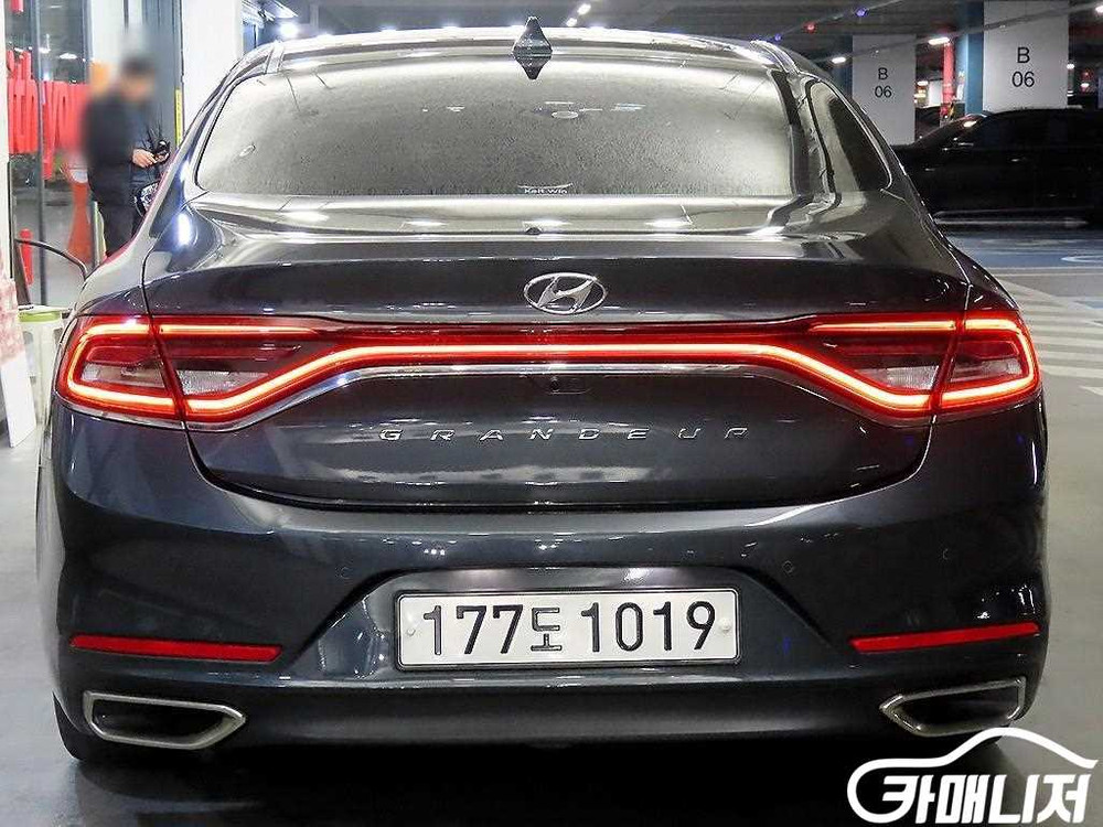 [현대]그랜저 IG 3.0 LPI 모던(렌터카) (5인승) #3월급매--4