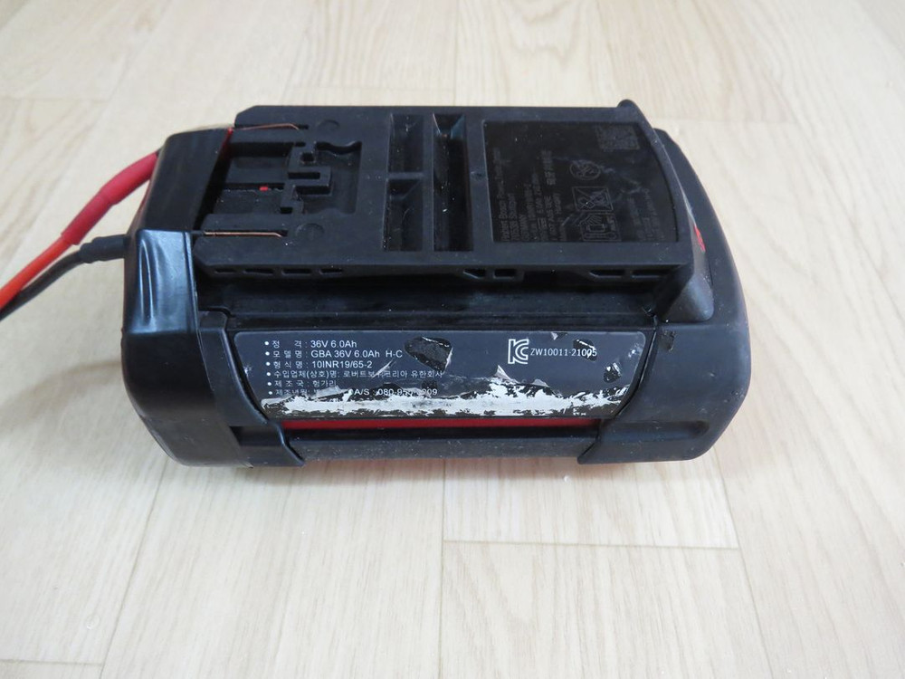 보쉬36V 리튬배터리 이미지