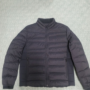 라이트 구스다운 경량 패딩