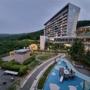 3월 하이원리조트 강원랜드 마운틴콘도 힐콘도 스키장비렌탈 운탄고도케이블카(관공곤돌라) 있습니다