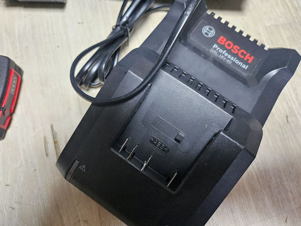 보쉬 GBL 18V-120 충전 송풍기 세트 이미지