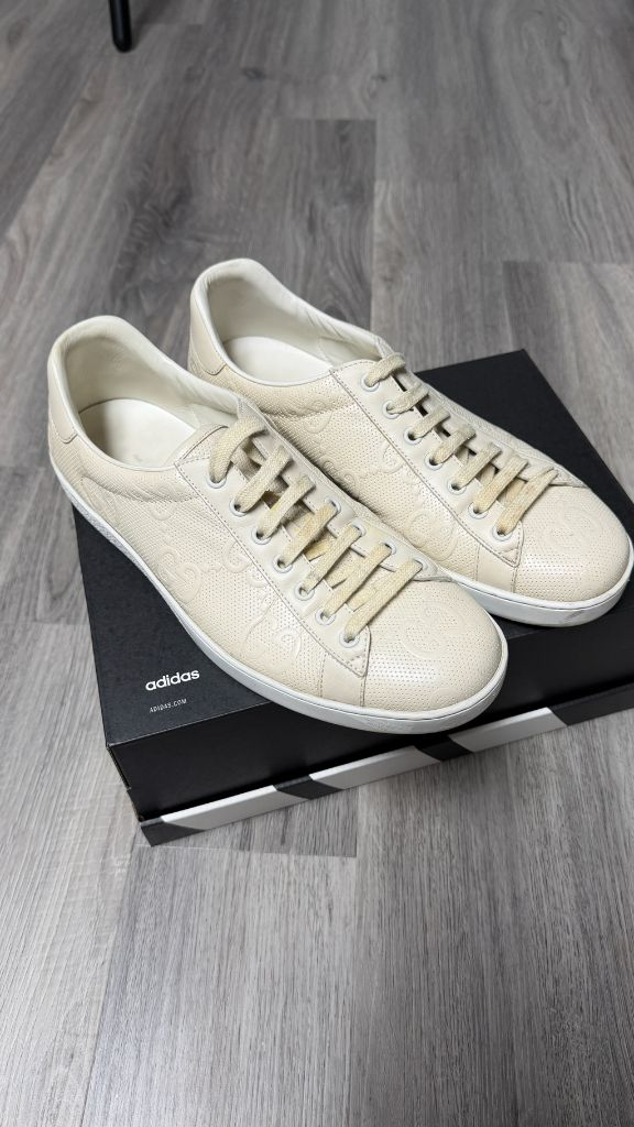 구찌 남성 에이스 GG 엠보스 스니커즈 7사이즈 이미지