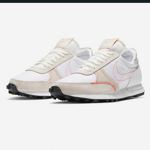 나이키 데이브레이크 하이퍼크림슨