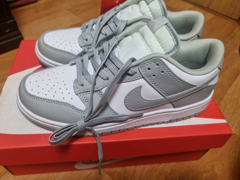 나이키 덩크로우 그레이 260mm 새상품--1