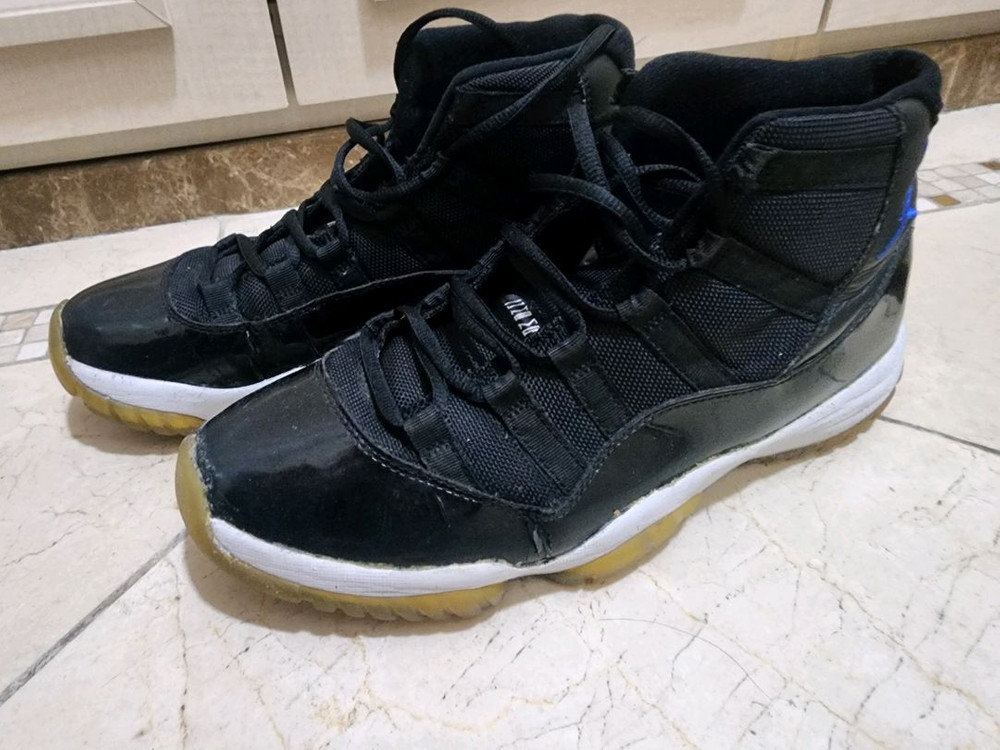 나이키 에어 조던 11 스페이스잼 275 이미지