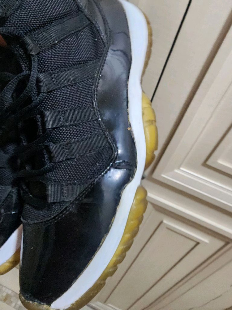 나이키 에어 조던 11 스페이스잼 275 이미지