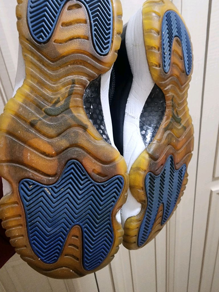 나이키 에어 조던 11 스페이스잼 275 이미지