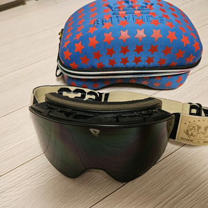 스노우보드 관련 용품 일괄 판매합니다.