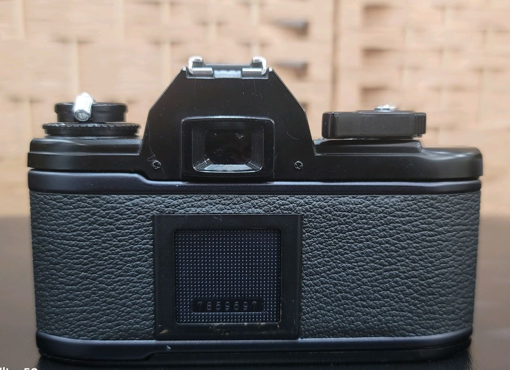 니콘 EM 필름카메라--1