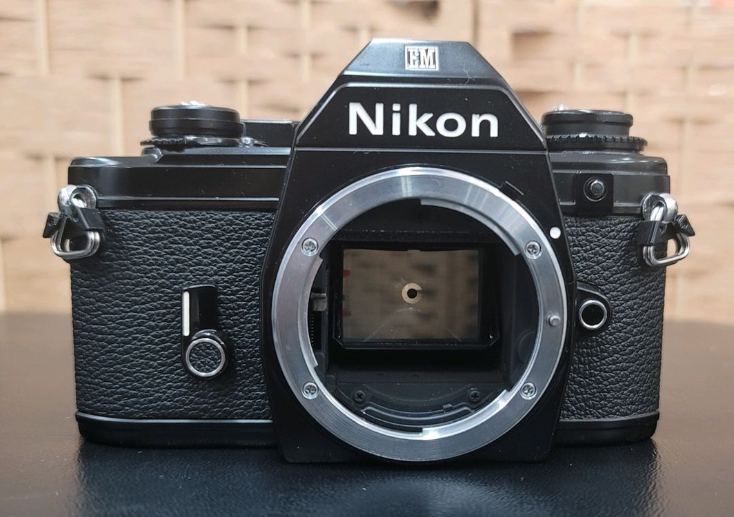니콘 EM 필름카메라--6