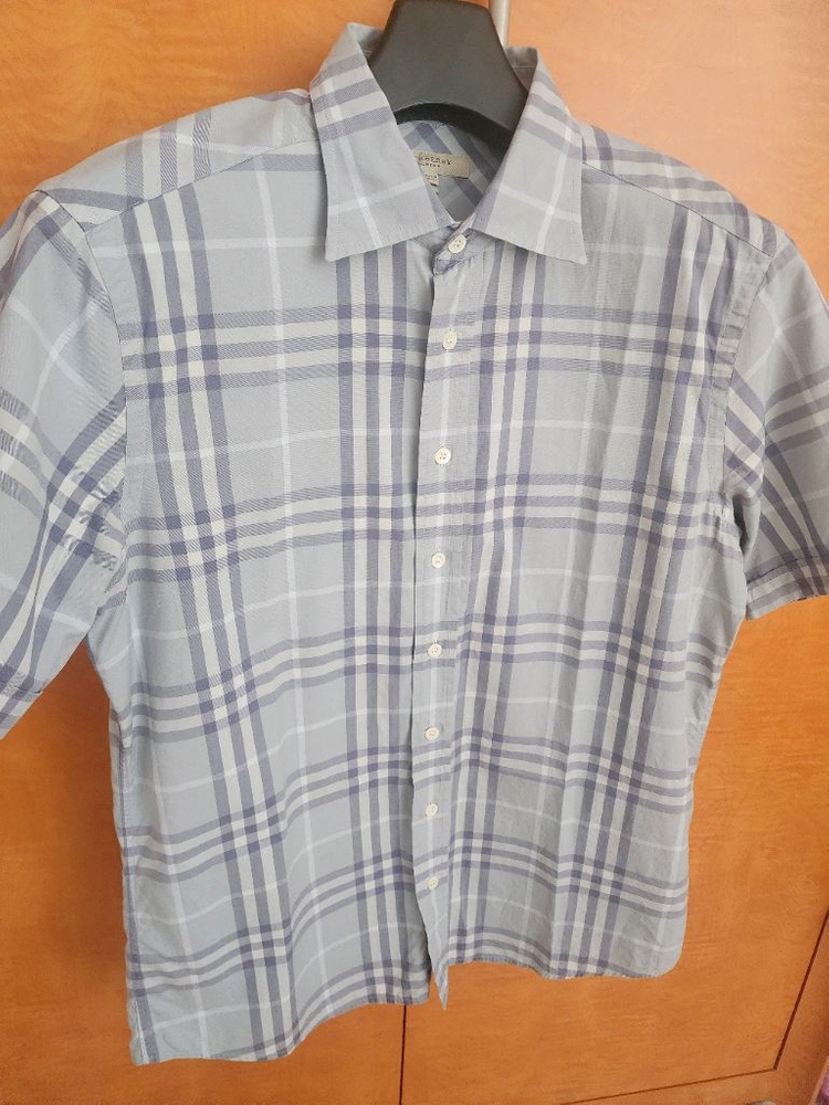 버버리 블루 반팔 셔츠 팝니다.--4