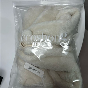 꼬숑 베어수트 18m 라지 아이보리 팝니다