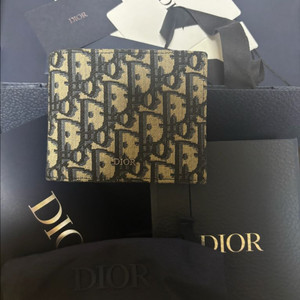 디올 오블리크 반지갑 풀박스