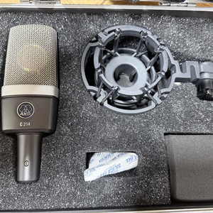 민트급) AKG C214 풀박스 싸게 정리합니다