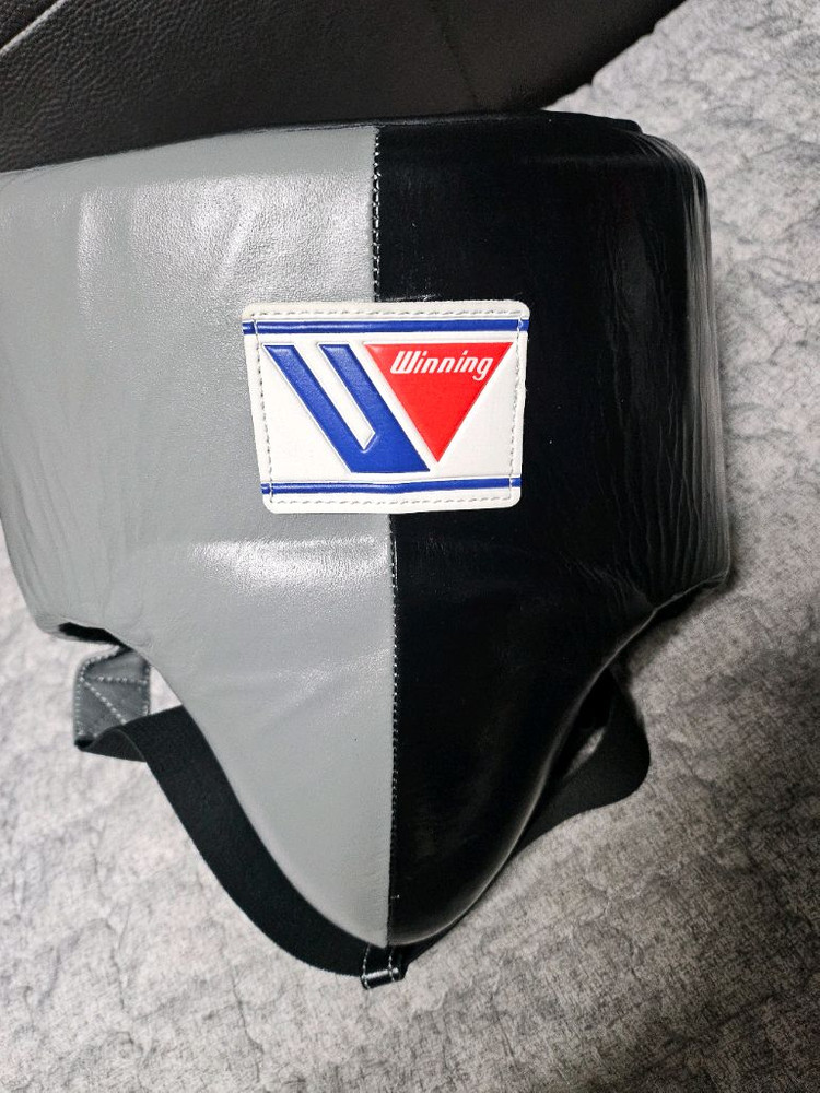 복싱 위닝 커스텀 글러브 헤드기어 그로인가드 세트 팔아요 이미지