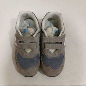 뉴발란스 키즈 운동화 210