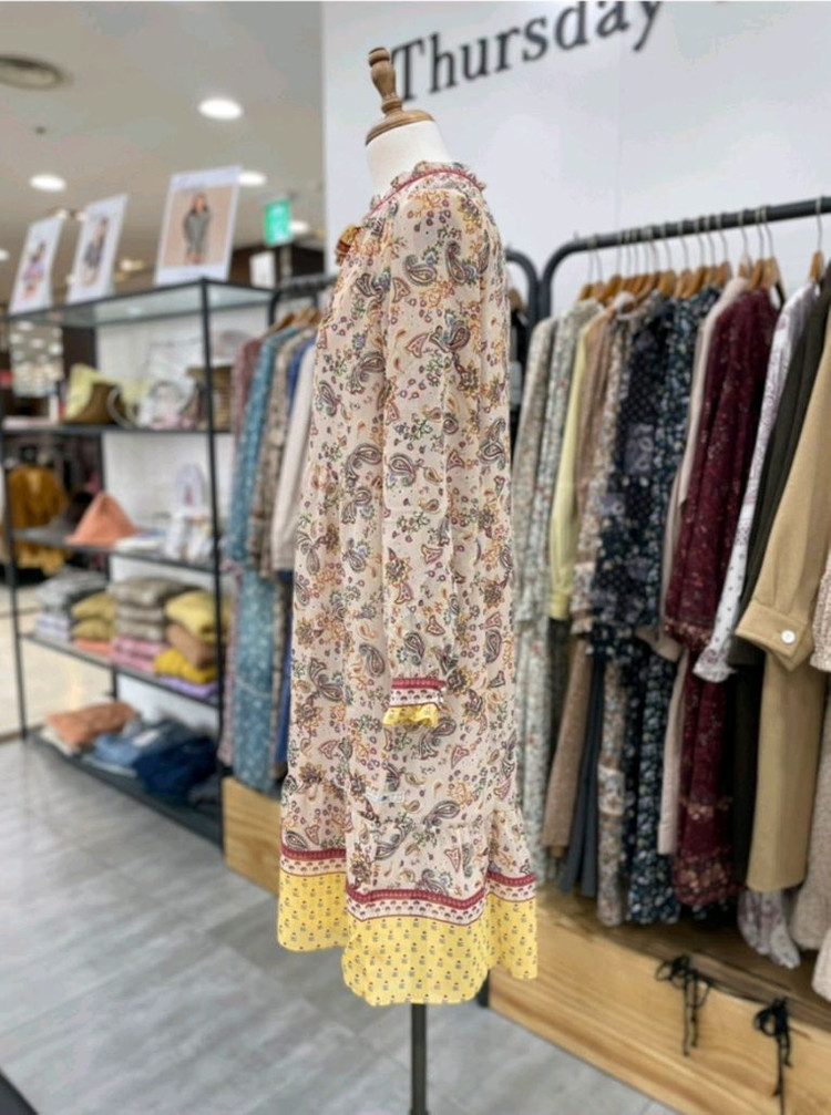 새옷 S ,M 하이넥 보더 미니원피스 써스데이아일랜드--9