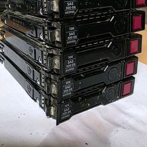 SAS 300GB 하드디스크 6개 세트