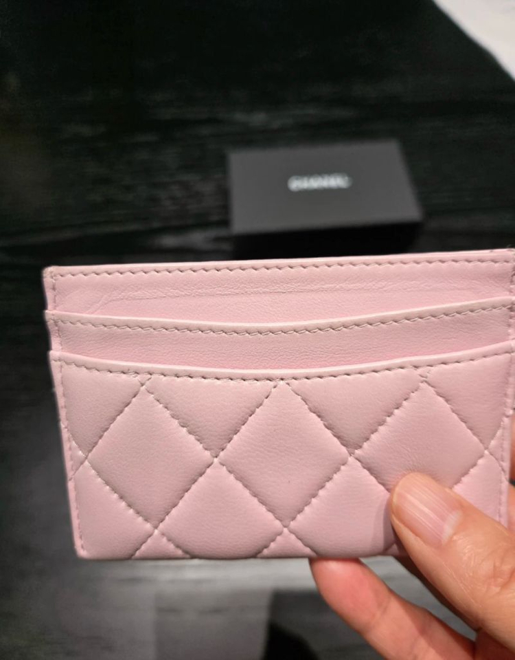 샤넬 클래식 카드 홀더 플랫 카드 케이스 베이비핑크 캐비어 은장 Chanel AP0213 이미지