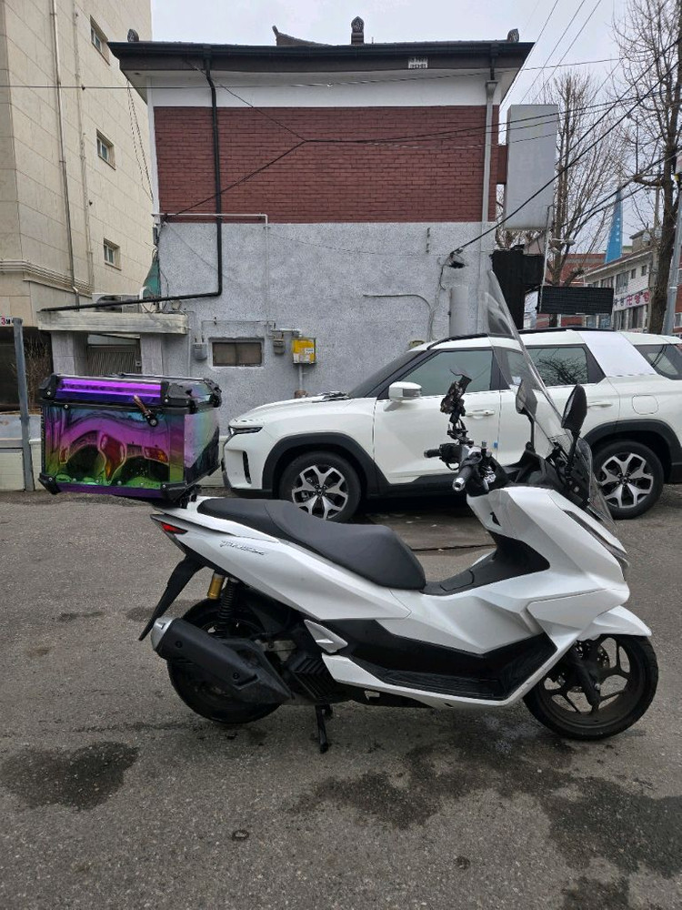 pcx125 25년식 17.@@@Km 롱롱스크린.알탑셋팅 팝니다.--1