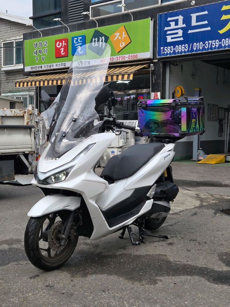 pcx125 25년식 17.@@@Km 롱롱스크린.알탑셋팅 팝니다.--6