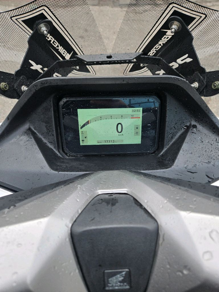 pcx125 25년식 17.@@@Km 롱롱스크린.알탑셋팅 팝니다.--9