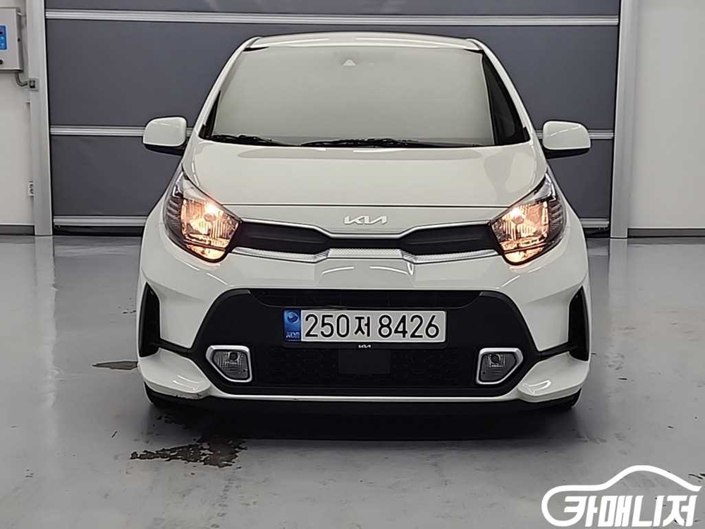 [기아]모닝 어반 시그니처 (5인승) #3월급매 이미지