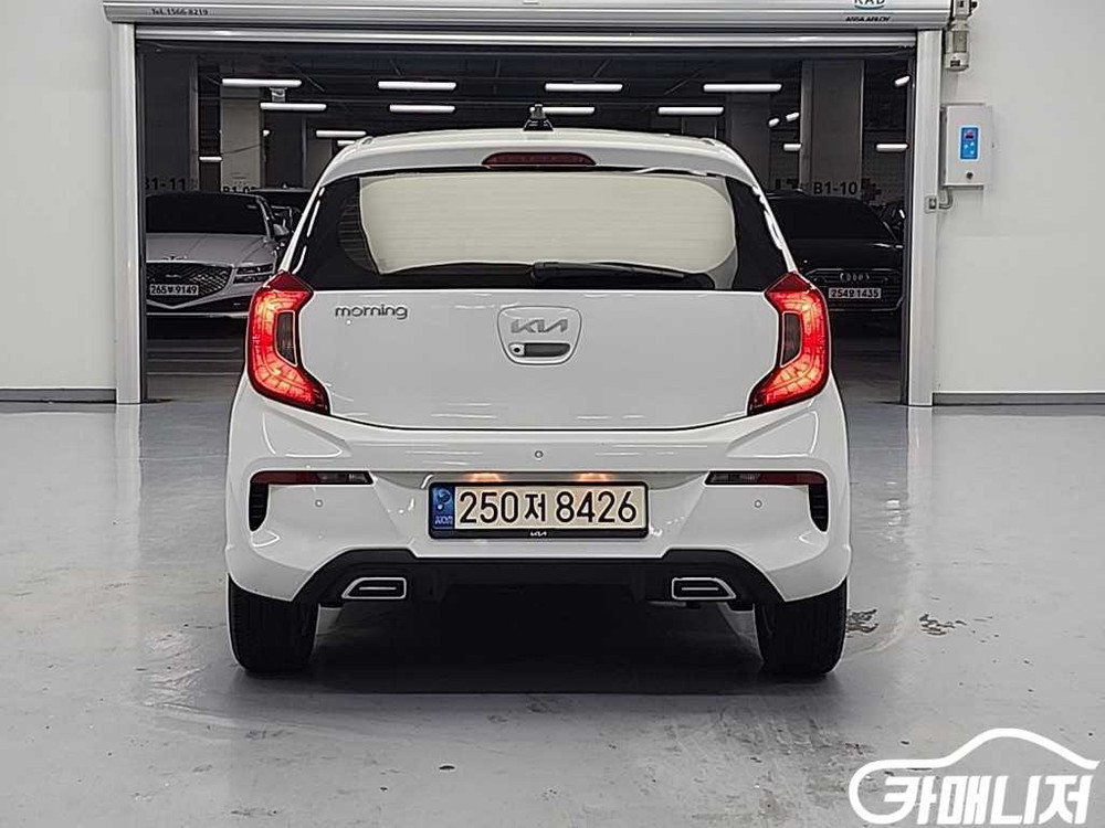 [기아]모닝 어반 시그니처 (5인승) #3월급매 이미지